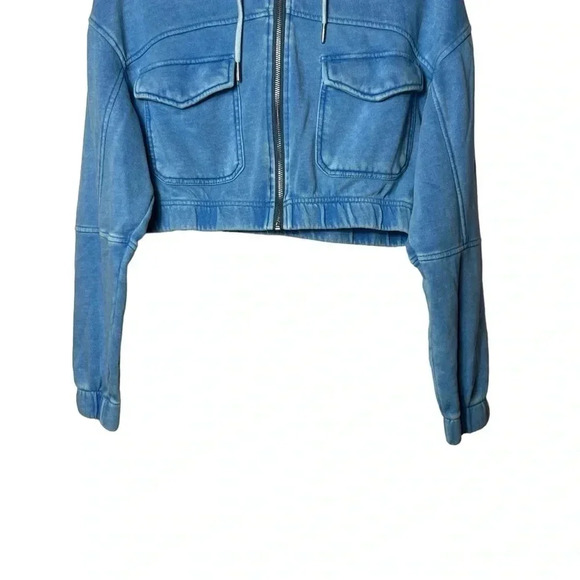 1687. URBAN OUTFITTERS CROPPED FULL ZIP JACKET WITH HOOD AND DRAWSTRING SIZE XSM - Picture 4 of 9